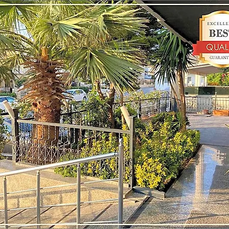 Hotel Silver Tower Family 3*