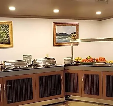 Silver Tower Family Hotel 3*